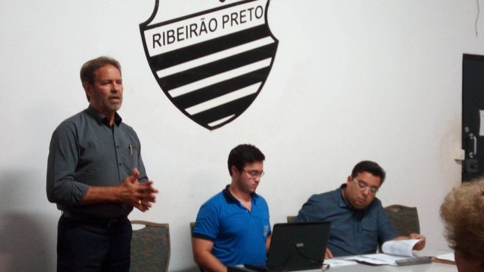 Ademir Chiari assume a presidência do Comercial (Foto: Divulgação)